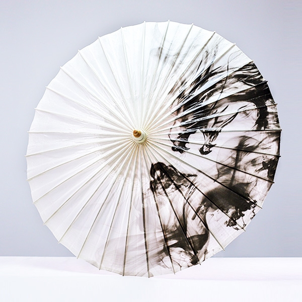 北京水墨油纸伞